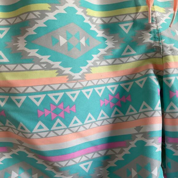 Chubbies Southwestern/Aztec Printed 90s Style Swim Trunks - Size Small - Picture 3 of 11